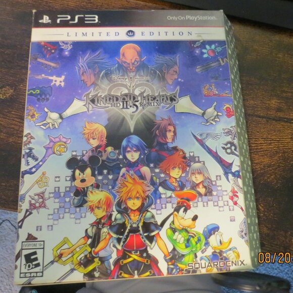 PS3 Collector Limited Edition Kingdom Hearts II.5 ReMix with pin - Picture 1 of 5